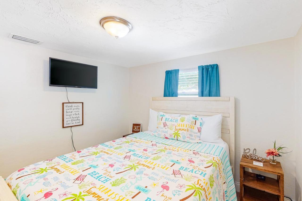 Pinellas Park Cottage St. Petersburg Bagian luar foto